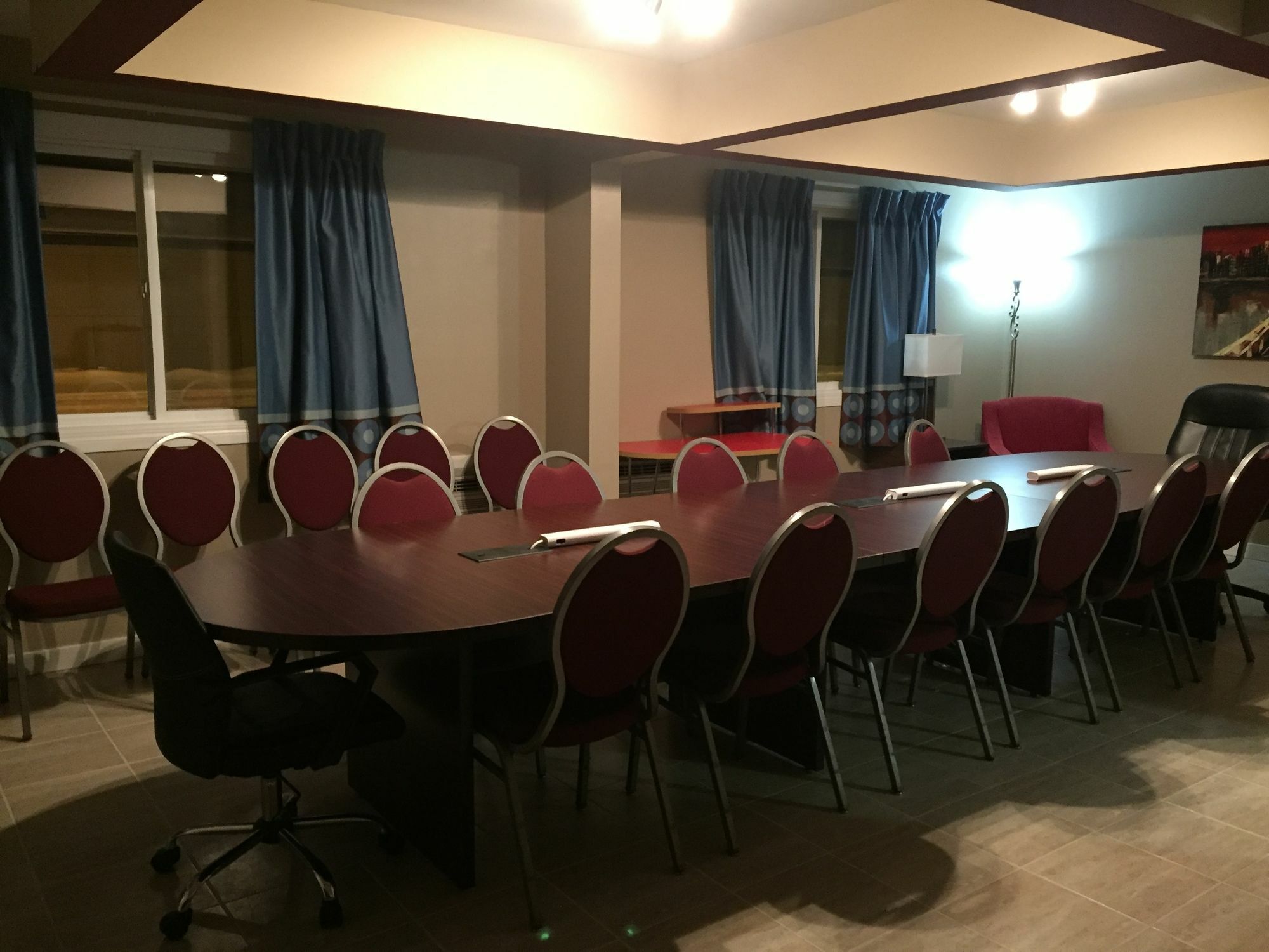 Super 8 By Wyndham Red Deer Hotell Eksteriør bilde